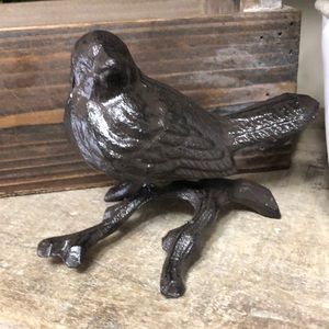 Iron perched bird decor